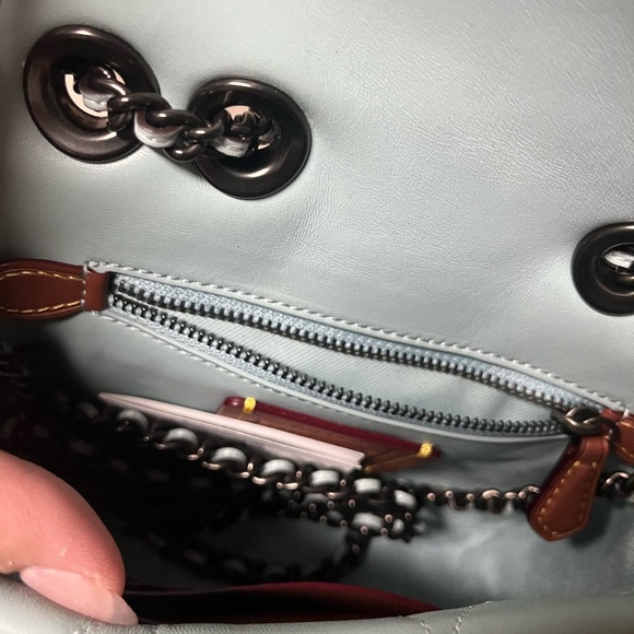 ❌SOLD❌ coach Madison 18 quilted bag - Picture 7 of 7